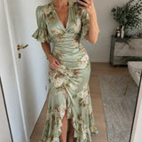 Lucía | Robe longue asymétrique en satin avec imprimé floral