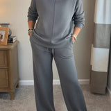Farah™ Comfortable Set