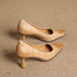 Alice – Escarpins en Cuir Carrés