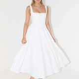 Grace | Robe midi fluide avec décolleté carré