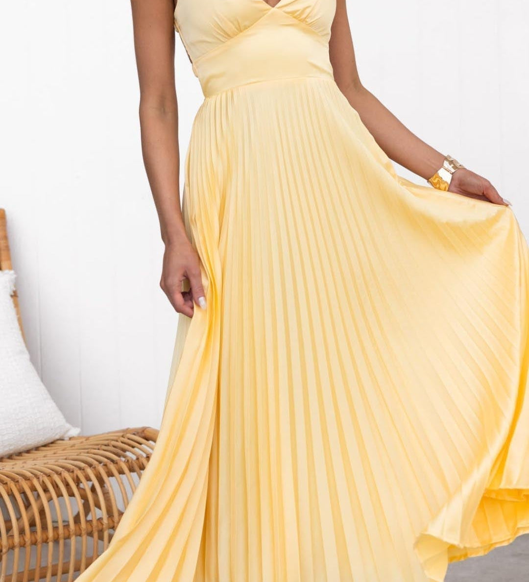 Alma™ | Robe d'Été Plissée en Jaune