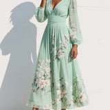 Cisella | Robe midi verte claire à fleurs