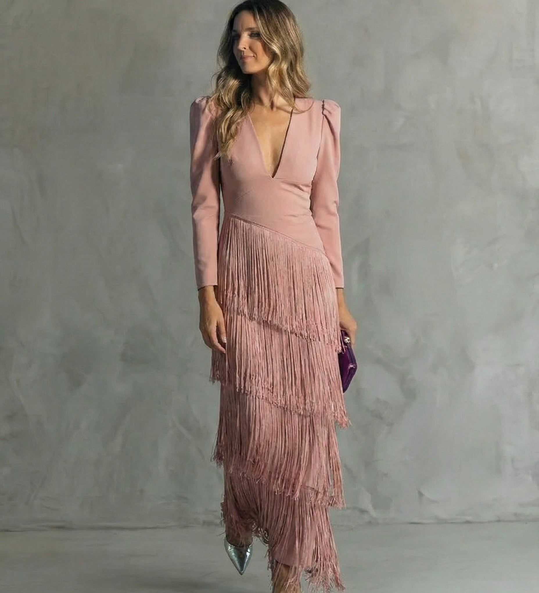 Clara | Robe midi élégante à manches frangées