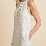 Jimena | Robe midi en lin avec col mao