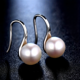 Daphné | Les Boucles d'Oreilles Perle Signature